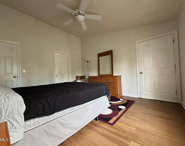 929 Morreene Road - Photo Thumbnail 9