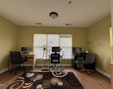 929 Morreene Road - Photo Thumbnail 6