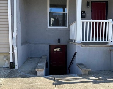 5436 Spruce Street - Photo Thumbnail 2