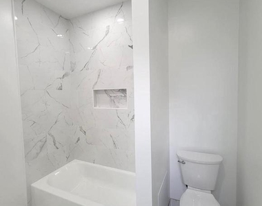5436 Spruce Street - Photo Thumbnail 13
