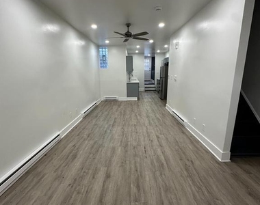 5436 Spruce Street - Photo Thumbnail 3