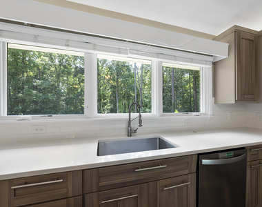 1605 Ridge Road - Photo Thumbnail 12