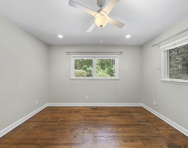 1605 Ridge Road - Photo Thumbnail 26