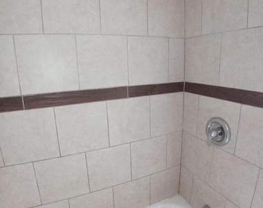 410 W Cumberland Street - Photo Thumbnail 6