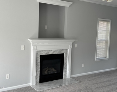 1417 Pleasant Quail Court - Photo Thumbnail 6