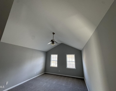 1417 Pleasant Quail Court - Photo Thumbnail 13