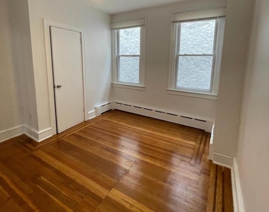 641 Bainbridge Street - Photo Thumbnail 20