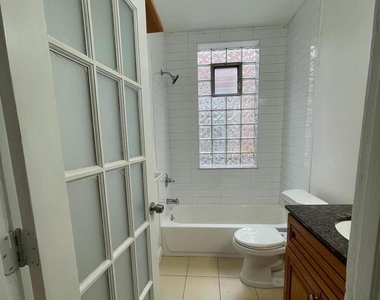 641 Bainbridge Street - Photo Thumbnail 18