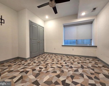 417 W Berks Street - Photo Thumbnail 6
