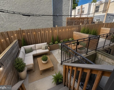 417 W Berks Street - Photo Thumbnail 6