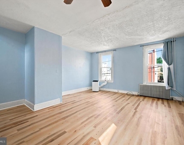 204 Ripka Street - Photo Thumbnail 9