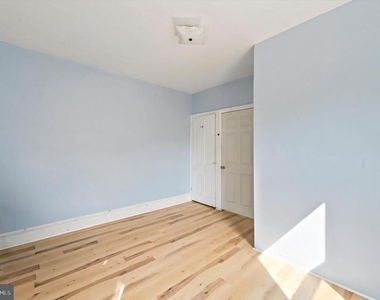 204 Ripka Street - Photo Thumbnail 20