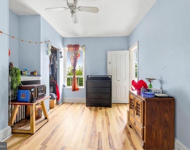 204 Ripka Street - Photo Thumbnail 9