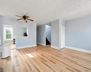 204 Ripka Street - Photo Thumbnail 7