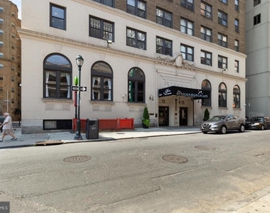 1324 Locust Street - Photo Thumbnail 22