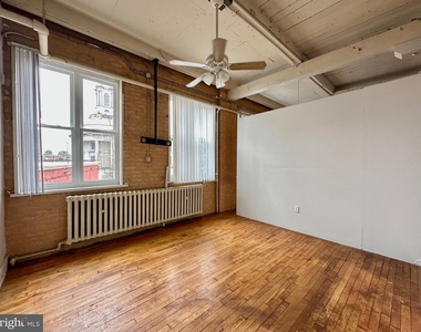 14 W Harvey Street - Photo Thumbnail 15
