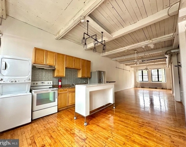 14 W Harvey Street - Photo Thumbnail 1