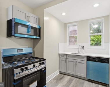 632 W Cumberland Street - Photo Thumbnail 2