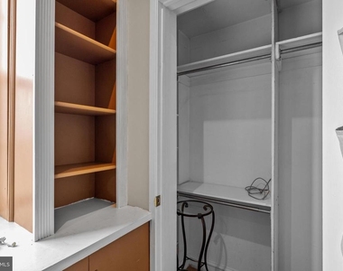 2135 Walnut Street - Photo Thumbnail 13
