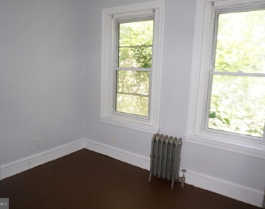 124 Knox Street - Photo Thumbnail 9