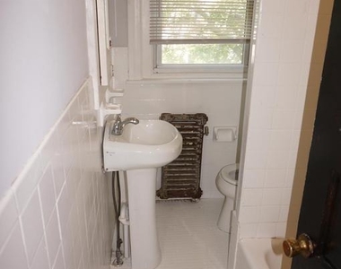 124 Knox Street - Photo Thumbnail 14