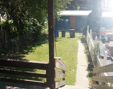 124 Knox Street - Photo Thumbnail 15
