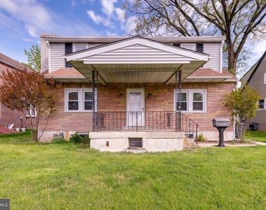 429 Manor Avenue - Photo Thumbnail 1