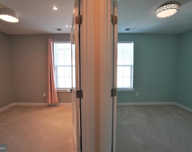 6 Manchester Drive - Photo Thumbnail 28
