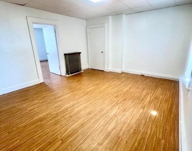 611 N 9th Street - Photo Thumbnail 1