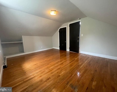16 Windsor Avenue - Photo Thumbnail 18
