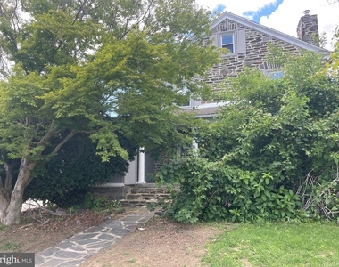 16 Windsor Avenue - Photo Thumbnail 21