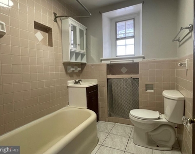 16 Windsor Avenue - Photo Thumbnail 14
