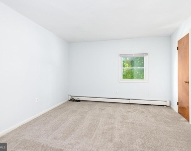 2120 Bellemead Avenue - Photo Thumbnail 5