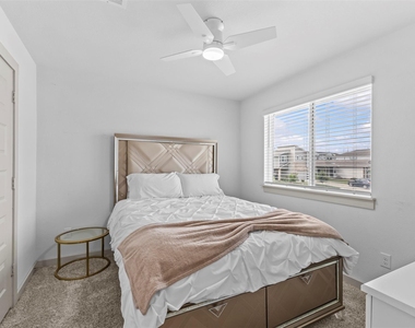 133 Folsom St - Photo Thumbnail 16