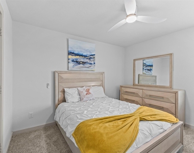 133 Folsom St - Photo Thumbnail 18
