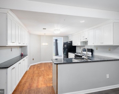 77 Bunker Hill Court - Photo Thumbnail 4