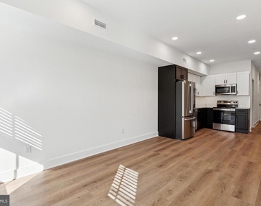 193 Bridge Street - Photo Thumbnail 3