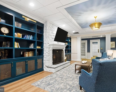301 Victoria Gardens Drive - Photo Thumbnail 3