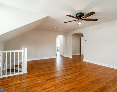 222 3rd Avenue - Photo Thumbnail 9