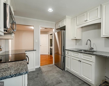 222 3rd Avenue - Photo Thumbnail 5
