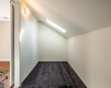 222 3rd Avenue - Photo Thumbnail 22