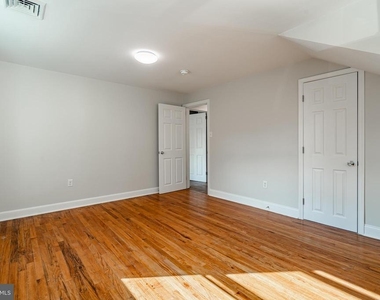 222 3rd Avenue - Photo Thumbnail 16
