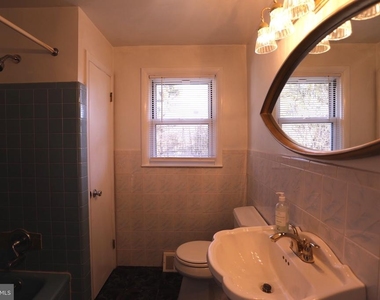 1443 Valley Forge Road - Photo Thumbnail 18