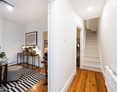 16 W Miner Street - Photo Thumbnail 3