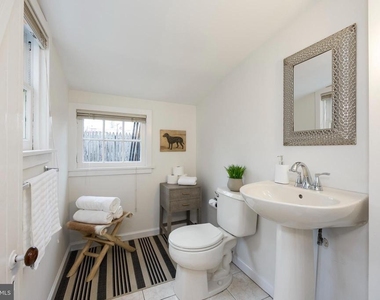 16 W Miner Street - Photo Thumbnail 13