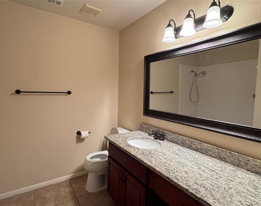 2211 Bent Bow Dr - Photo Thumbnail 33