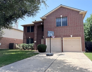 2211 Bent Bow Dr - Photo Thumbnail 1