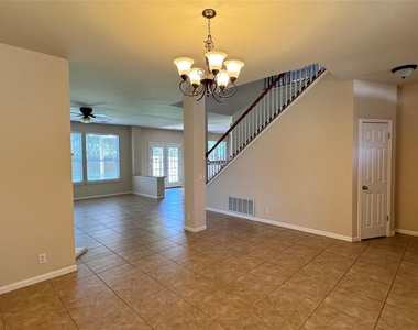 2211 Bent Bow Dr - Photo Thumbnail 5