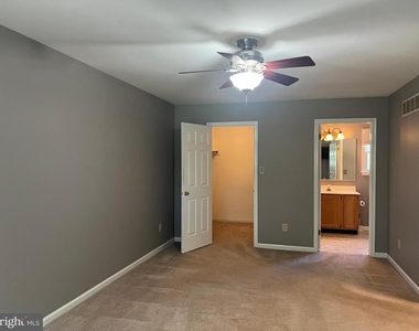 3576 Windridge Drive - Photo Thumbnail 18