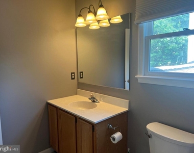 3576 Windridge Drive - Photo Thumbnail 20